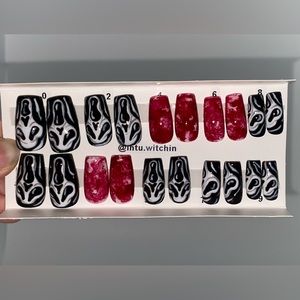 Handmade press on nails. Halloween. 20 pc.